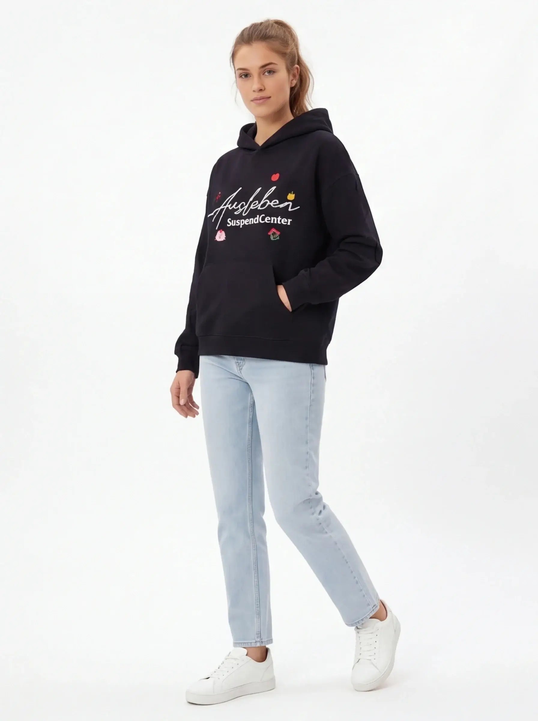 Luxury Sculpted Hoodie Women Tailored Fit Premium Urban Streetwear-4